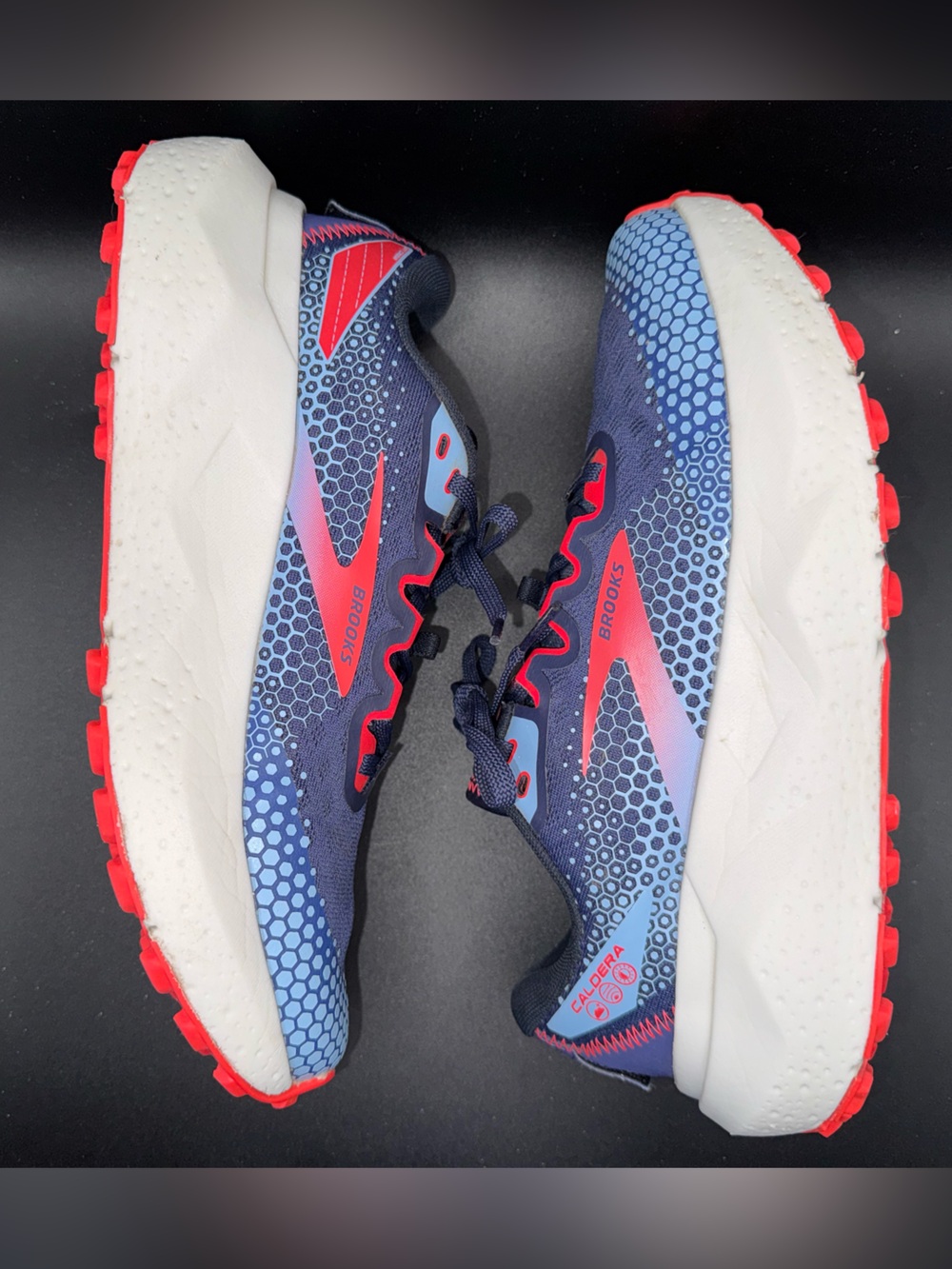 Brooks Caldera Trail Running Shoes Women’s Size 9 B Blue/Coral Trail Sneakers